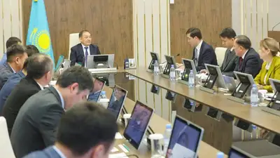 Ералы Тугжанов поставил задачу по привлечению крупных инвесторов, фото - Новости Zakon.kz от 02.11.2022 11:19