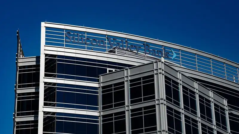 Илон Маск допустил покупку крупнейшего в США обанкротившегося банка