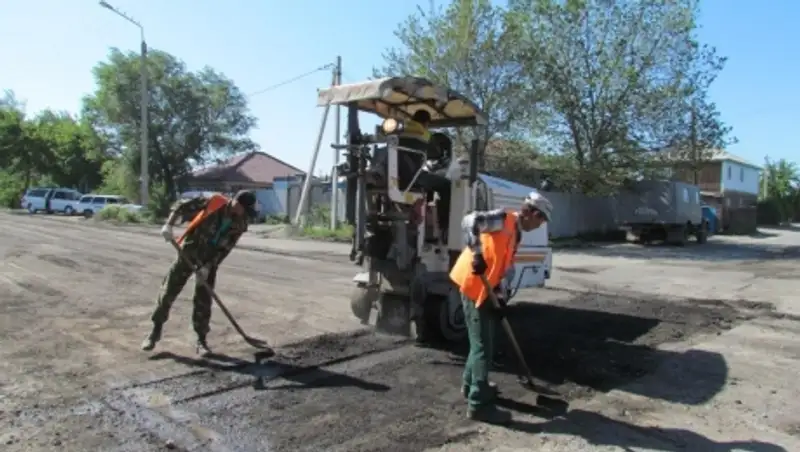 Аким Семея проинспектировал состояние дорог города