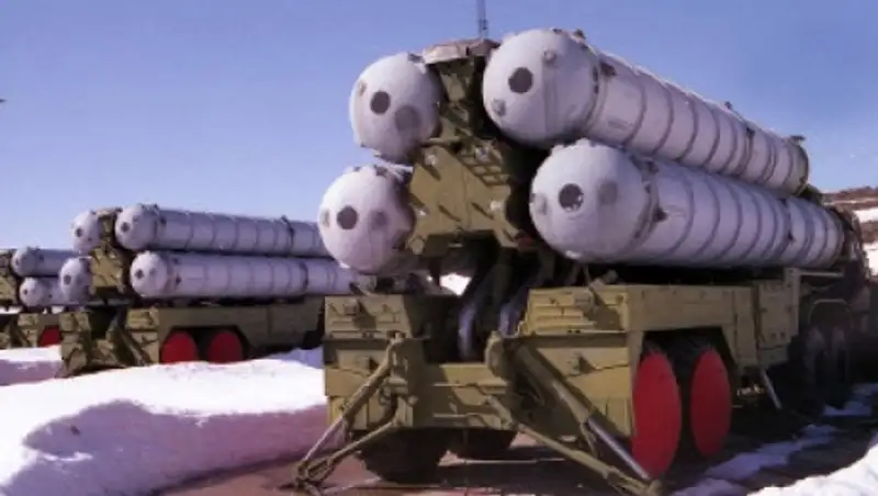 Казахстан в 2016 году получит от России около 150 ракет для ЗРК С-300ПС
