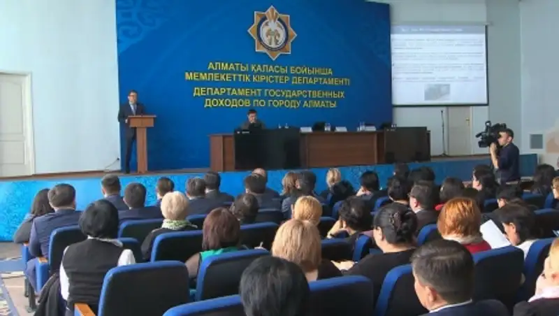 В Алматы 60 процентов кандидатов на государственную службу не прошли тестирование