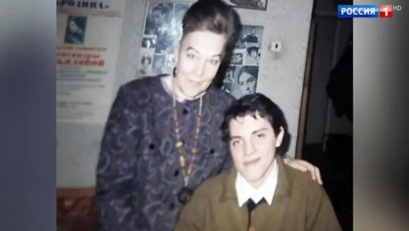 Сын известной актрисы получил срок за убийство матери