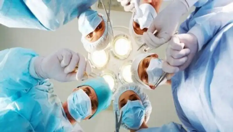 Китайские врачи обманули казахстанских детей-инвалидов