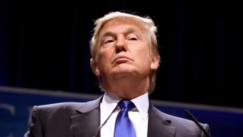 Трамп раскритиковал Обаму в ответ на призыв не избирать его главой США