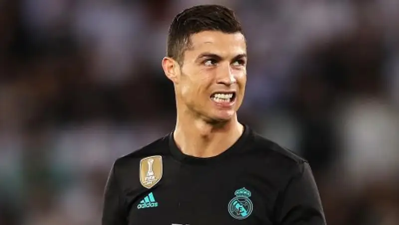 УЕФА признала гол Роналду лучшим в Лиге чемпионов