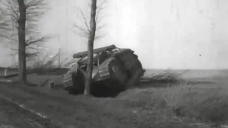 Крупнейшие танки в истории показали на видео