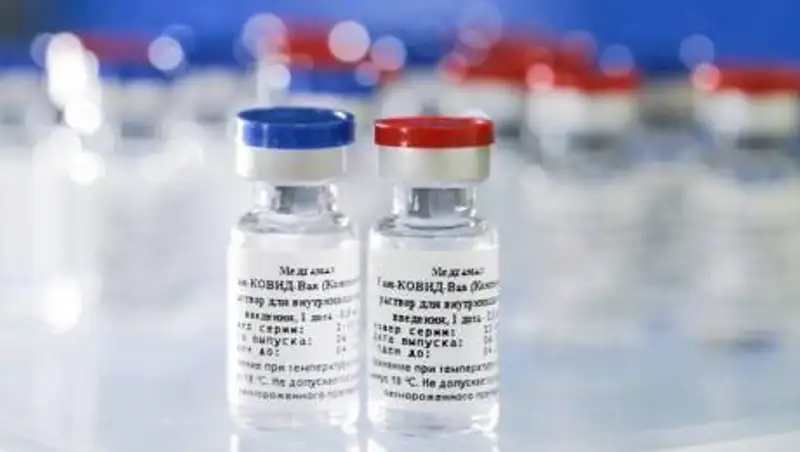 Премьер-министр Словакии пошутил о передаче России части Украины за "Спутник V"