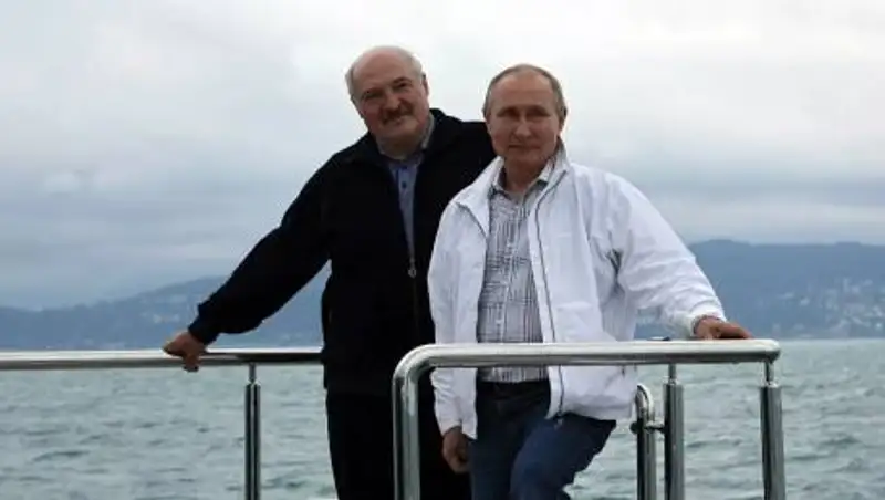Путин и Лукашенко совершили морскую прогулку