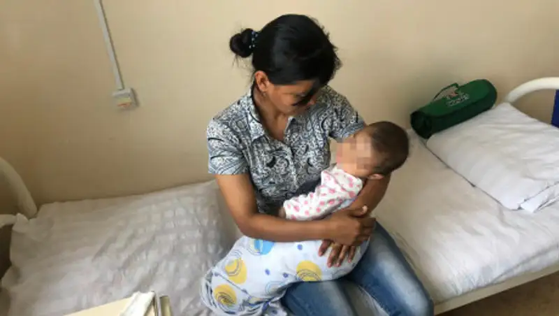 Врачи спасли жизнь ребенка, выпившего ядовитую жидкость