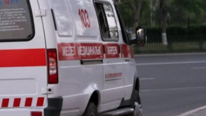 В Актобе двоих детей на велосипеде сбил насмерть Volkswagen