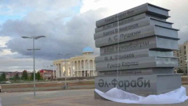 Новую площадь в Уральске могут назвать именем первого президента Казахстана