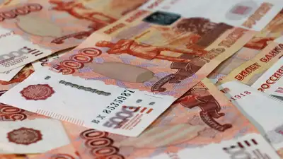 Казахстанским банкам разрешат вывозить российские рубли, фото - Новости Zakon.kz от 22.05.2023 14:51