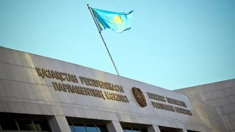 Эксперты о выборах в Мажилис: Необходимо принимать очень непростые решения