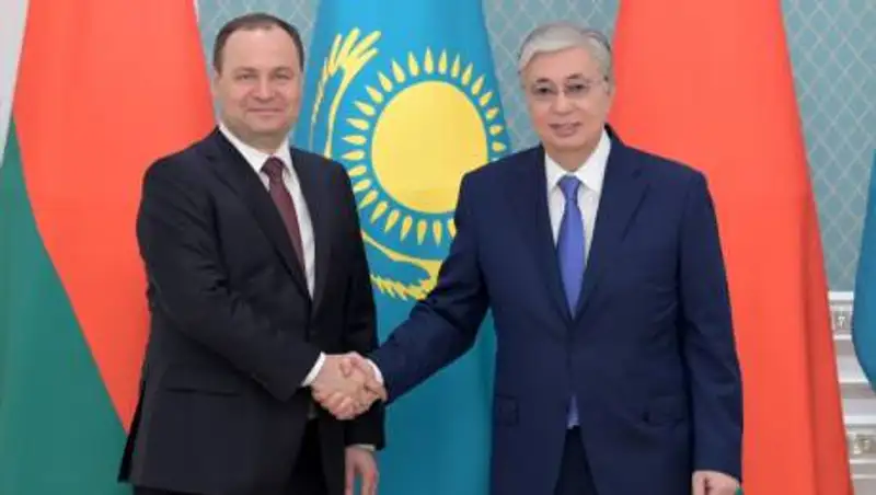 Двустороннее сотрудничество обсудил Токаев с премьер-министром Беларуси