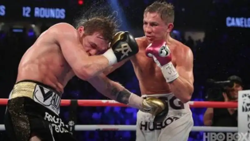 Головкин определился с главным условием для третьего боя с "Канело"