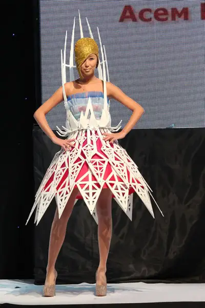 В Алматы состоялся финал конкурса молодых дизайнеров OpenWay (фото), фото - Новости Zakon.kz от 28.09.2012 20:51