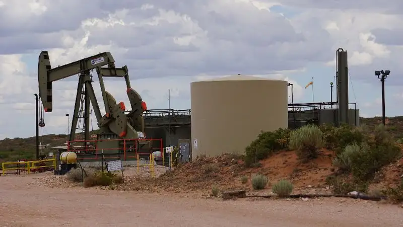 Нефть подорожала во время утренних торгов