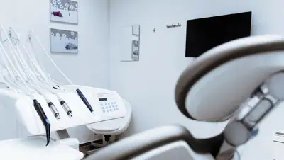 Алматинским ветеранам ВОВ обещают бесплатное лечение у стоматолога, фото - Новости Zakon.kz от 17.06.2022 17:13
