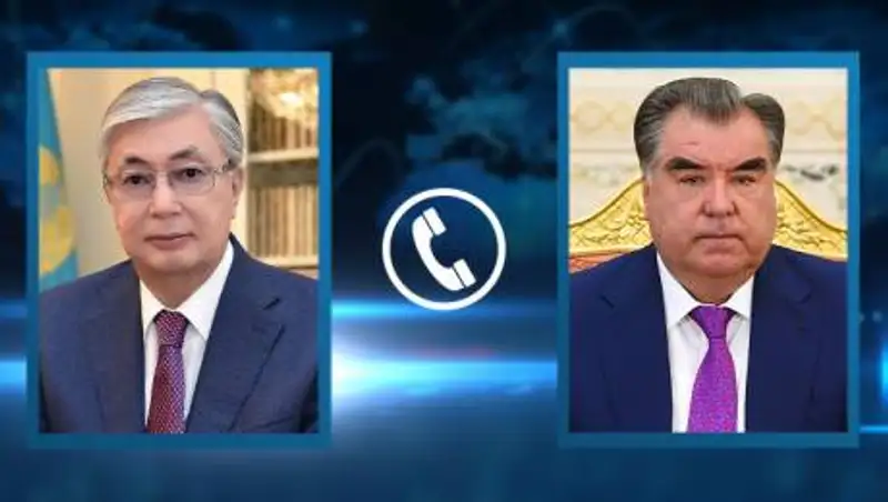 Касым-Жомарт Токаев поздравил Эмомали Рахмона с днем рождения