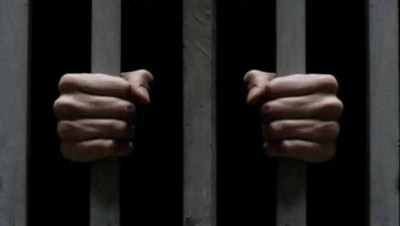 Белоруссия &#1178;аза&#1179;стан&#1171;а отанында ірі &#1201;рлы&#1171;ы &#1199;шін іздестірілген адамды &#1179;айтарды