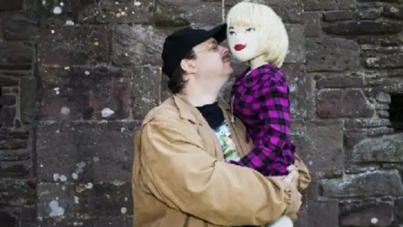 Ограбление секс-шопа в Смоленске попало на видео