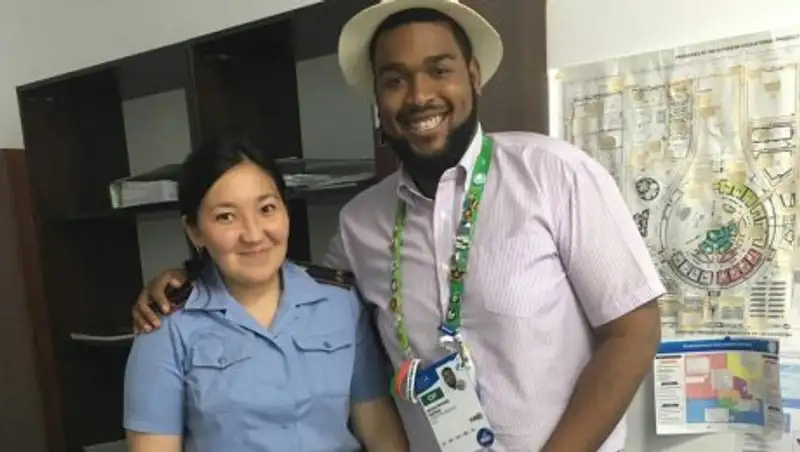 Гражданин США и уполномоченный комиссар Гаити поблагодарили столичных полицейских