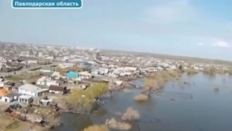 Большая вода в Аксу не отступает