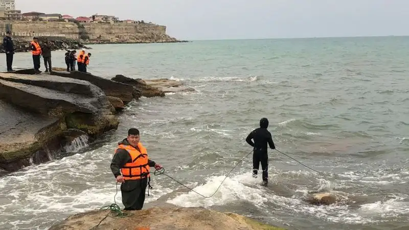 Трое парней утонули на побережье Каспийского моря