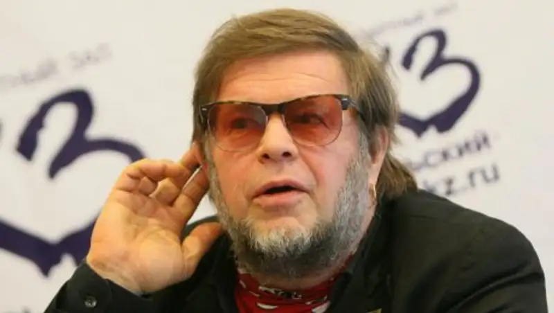 Коллеги Гребенщикова опровергли слухи о его госпитализации