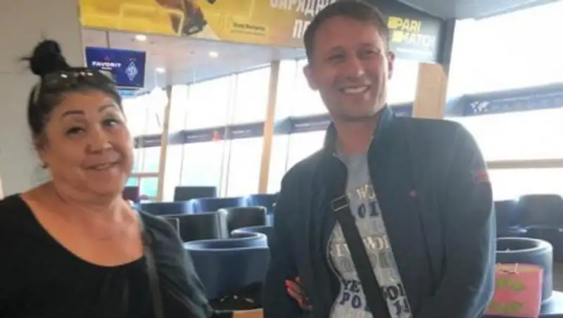 Спасший девочку в аэропорту Киева оказался служащим Нацгвардии