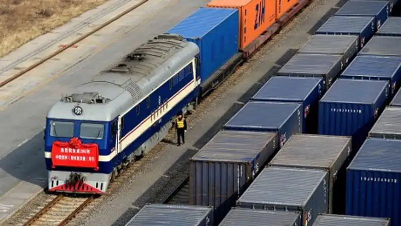 Назарбаев: Нужно прокладывать новые маршруты через государства ШОС