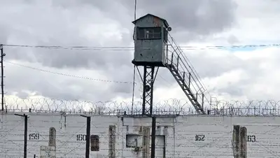 попытка пронести гашиш, фото - Новости Zakon.kz от 01.04.2022 09:43