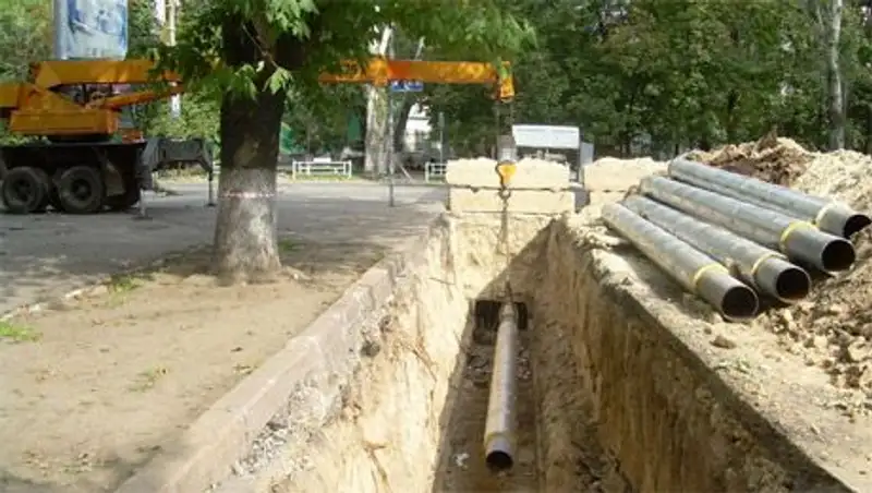 Ремонт теплосетей на некоторых участках в Алматы не завершится к 1 сентября