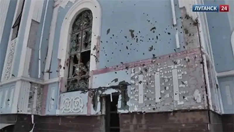 Украинская артиллерия обстреляла храм в Луганске