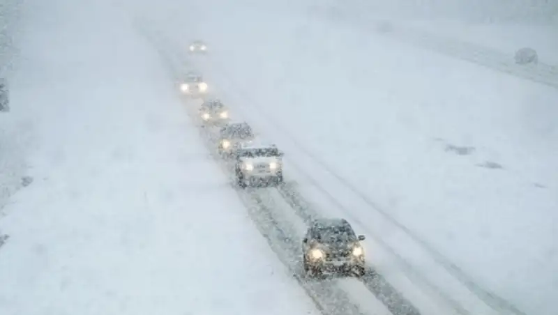 В Актюбинской и Костанайской областях из-за непогоды закрыт ряд автодорог
