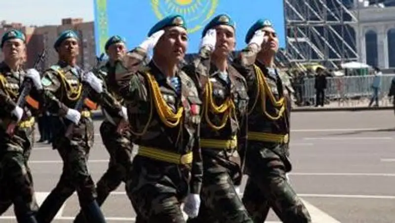 Государством созданы все условия для военнослужащих – Президент РК