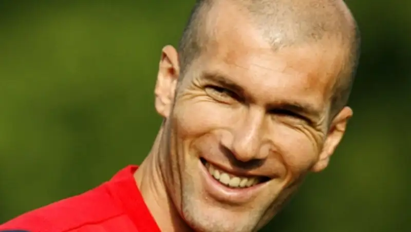 Зидан: под руководством Гвардиолы «Бавария» взошла на футбольную вершину