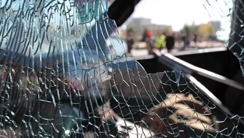 В Афганистане смертник подорвал военный микроавтобус