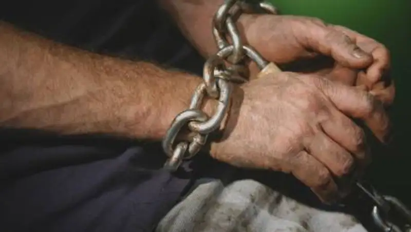 Иностранец обвинил жителя ЗКО, в том, что тот держал его в рабстве