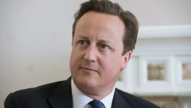 Кэмерон ради ЕС откажется от ужесточения выплат пособий беженцам