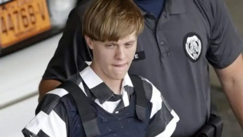 Американца приговорили к смерти за расстрел чернокожих в церкви