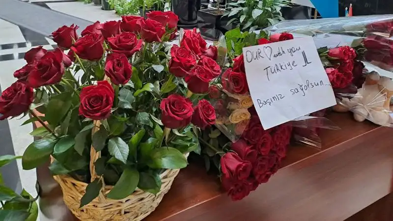 Деньги и вещи собирают казахстанцы в помощь Турции