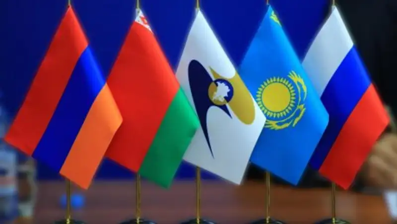 Медведев прибыл в Алматы для участия в двух масштабных мероприятиях