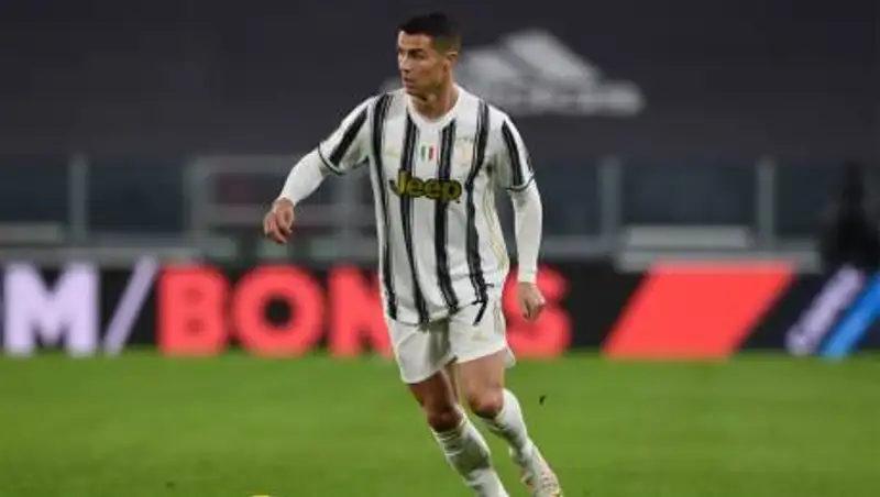 Роналду первым в мире набрал 500 млн подписчиков в соцсетях