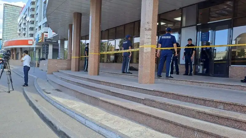 В Kaspi.kz прокомментировали действия полиции при освобождении заложников