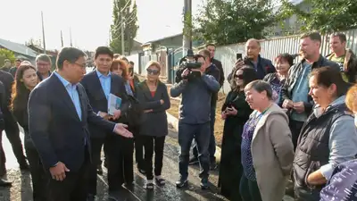 В Алматы решилась семилетняя проблема с инженерными сетями в мкр "14-я территория"