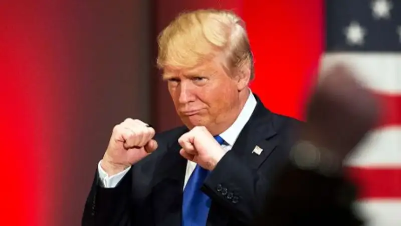 Хакеры получили доступ почти к 200 связанным с Трампом сетевым адресам