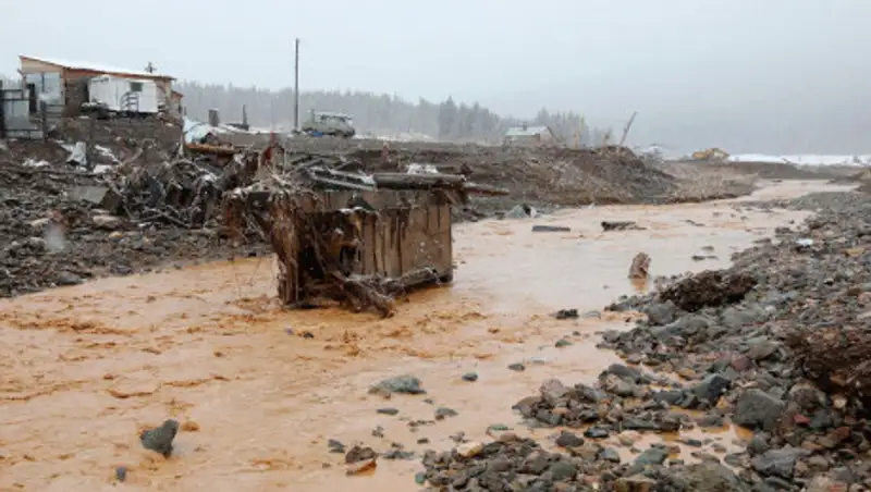 В Красноярском крае были разрушены две дамбы
