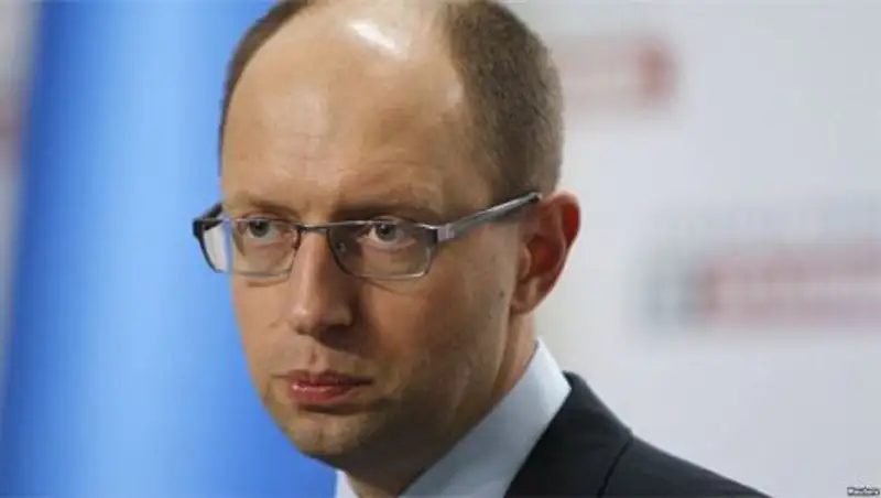 Премьер-министр Украины А. Яценюк грозит России встречей в Стокгольмском суде
