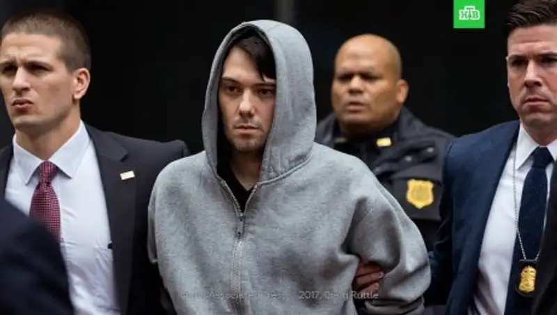 «Самый презираемый» бизнесмен США сел в тюрьму за шутку о Хиллари Клинтон